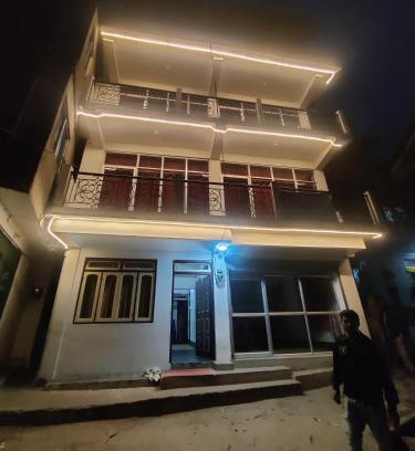Lava Maison | Jhambala Homestay