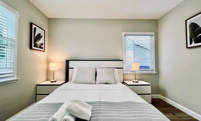 Mayflower Village Maison | Jie’s choice — Superb 2B1B Single Home