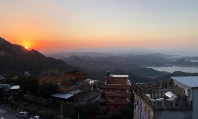Ruifang Lit Et Petit-Déjeuner | Jiufen HappyLand B&B