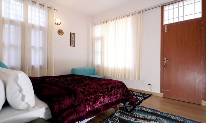 New Shimla Maison | JK Villa Shimla The Pine Valley