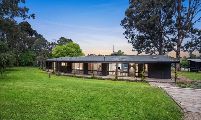 Merricks North Maison | ‘Jodeline’ Lakehouse by the Coast