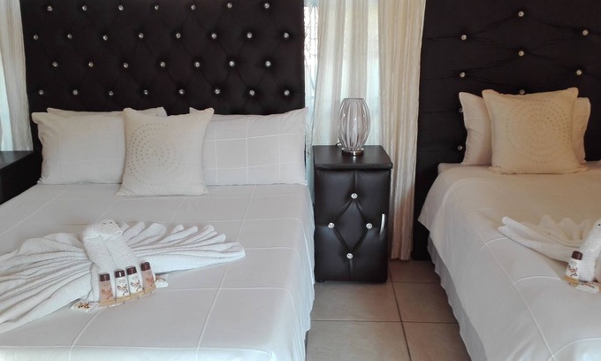 Moses Kotane Maison | Joezebel Guest House