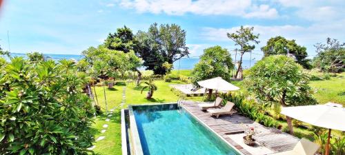 Kalisada Appartement | JOGLO APONG Beachfront Apartment