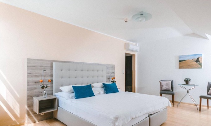 Illmitz Maison | Johannes Zeche Doppelzimmer Du/wc - Hotel Johannes-zeche Tauber
