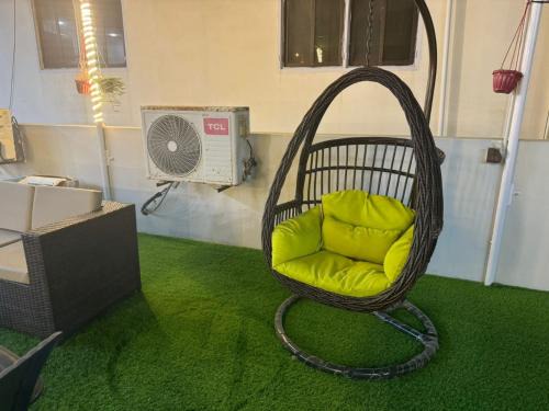 Karachi Appartement | Joher Rooftop Haven-2BR Penthouse in Gulistan e Joher Blk 14
