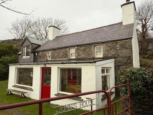 Derrynane Maison | John's House - Caherdaniel