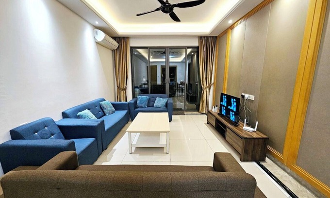 Central District Appartement | *Johor Bahru Prime Location!* R&F Princess Cove by Homestay888/6Pax/3BR