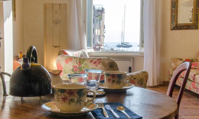 Portofino Appartement | JOIVY Apt on the Coast of Portofino with Lovely View