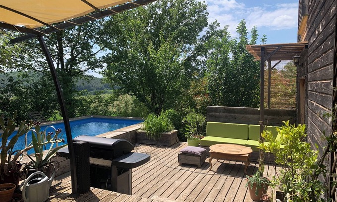 Saint-Cesaire-de-Gauzignan Maison | Jolie Maison en Bois Avec Piscine