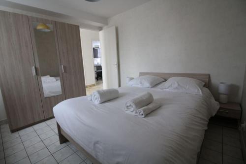 La Couronne Appartement | Joli T3 rénové/Wifi/Grand parking