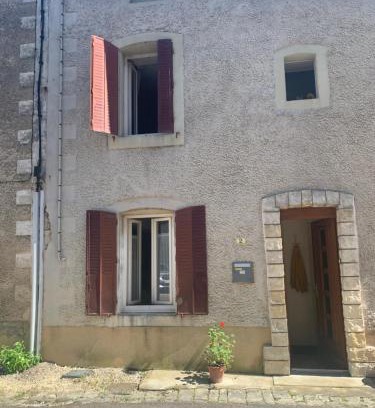 Vignory Maison | jolie maison dans petit village
