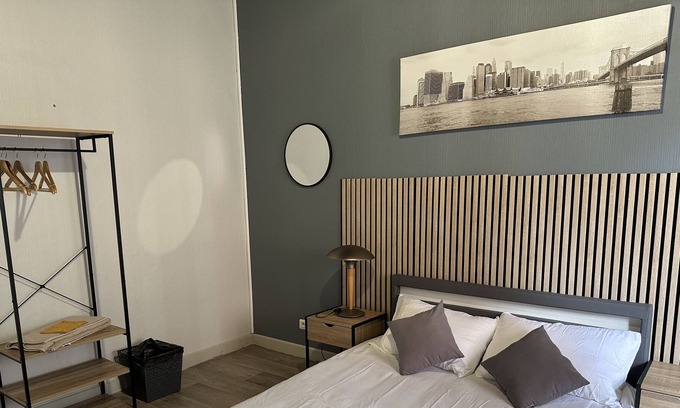 Valence Maison | Jolie Maison de Ville à Valence d Agen , 3 Grandes Chambres, Tout Équipée, Wifi
