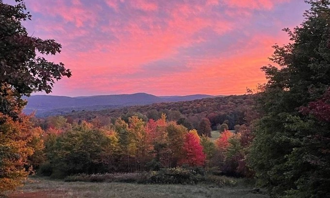 Franklin Cabine | Journey’s End: A Peaceful Cabin Getaway in the Catskills