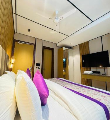 Jangpura Hôtel | JS Residency Luxe Collection Hotel Near Nizamuddin Railway Station