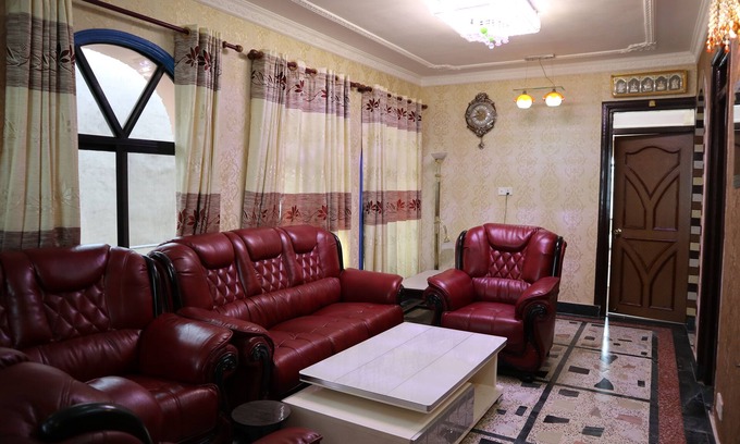 Burhanilkantha Maison | JSR Homestay est un hébergement chez l'habitant économique, agréable et propre pour vous.