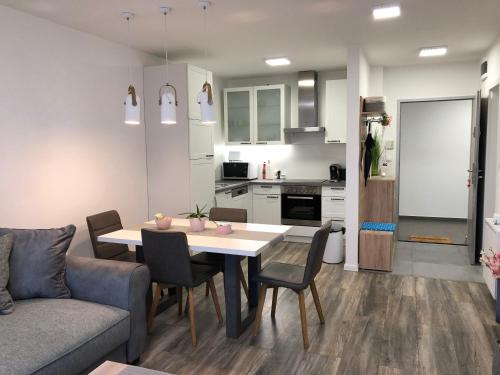 Koszeg Appartement | Juhar Apartman