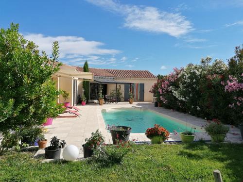 Eyragues Maison | JULIANA