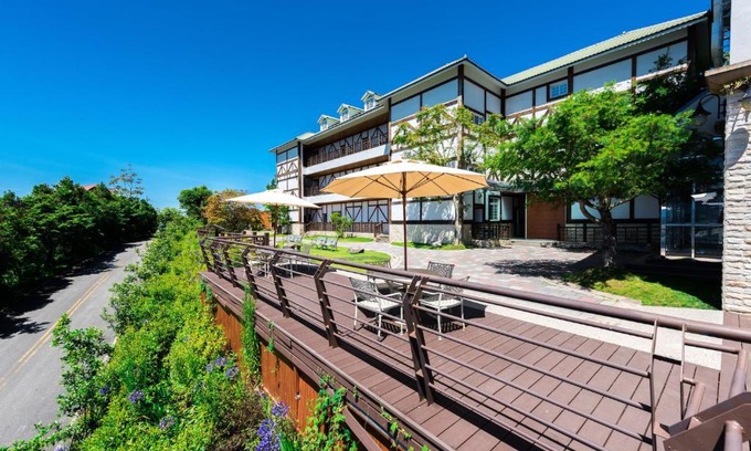 Ren'ai Maison | Jun Yue Hanging Garden Resort