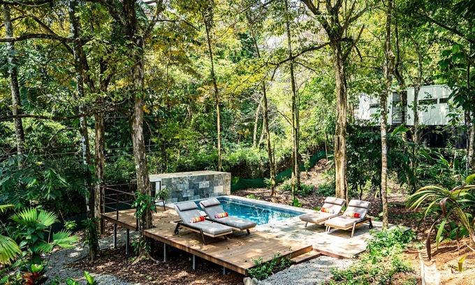 Uvita Maison | Jungle Oasis in Uvita: Mountain Views, Near Beach & National Park Adventure!