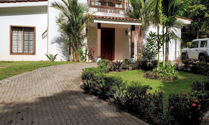 Baru Maison | Jungle House, 4 chambres, 5. 5 bains