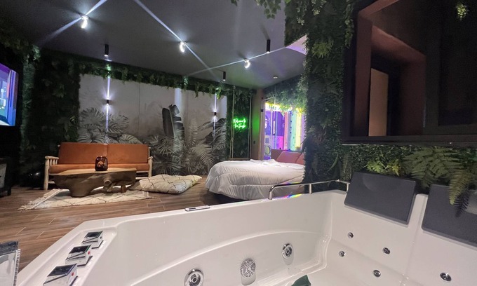 Camp El Ghoul Maison | Jungle en pleins centre de Marrakech !