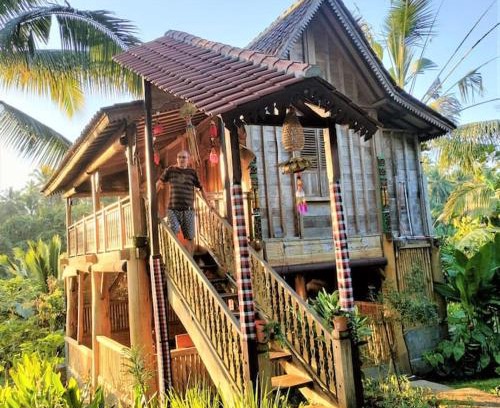 East Selemadeg Chalet De Ski | JungleHavenBali - Private Nature Stay