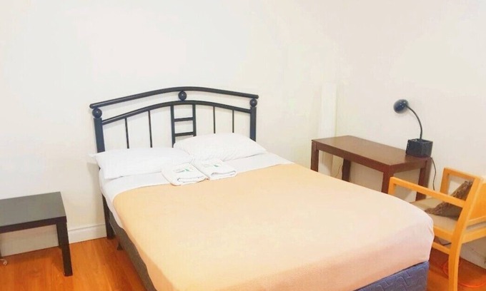 Downtown Toronto Appartement | Junior Studio Apartment Near Dundas Station and Eaton Centre