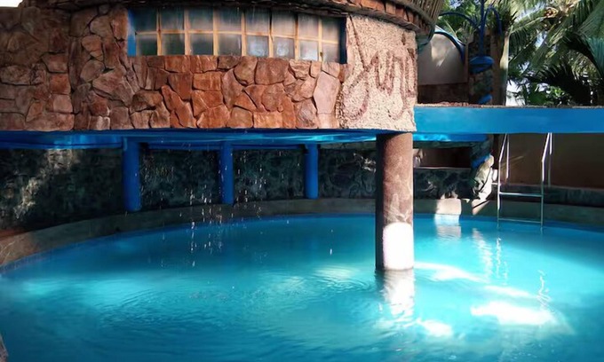 Sariaya Appartement | Junivsel's Beach House With Private Pool