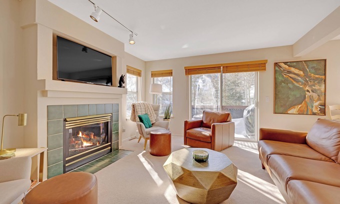 Frisco Maison | Just 2 Blocks from Frisco Main St and the Marina