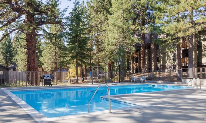 Mammoth Lakes Copropriété | Ce n'est pas votre location moyenne à Mammoth