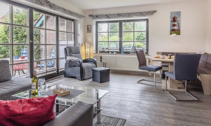 Carolinensiel Appartement | Juste profiter du silence: l'appartement rez de chaussée est situé près de la