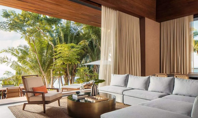Lo de Marcos Maison | Just What You Were Looking For! Pools, Beachfront, Free Breakfast, Pets Allowed!