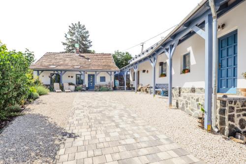 Badacsonytomaj Maison | Kékbazalt Vendégház