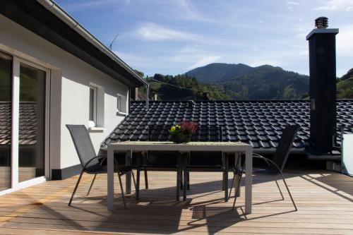Untermunstertal Appartement | Köpfchen-Ferienwohnungen – Wohnung Belchen