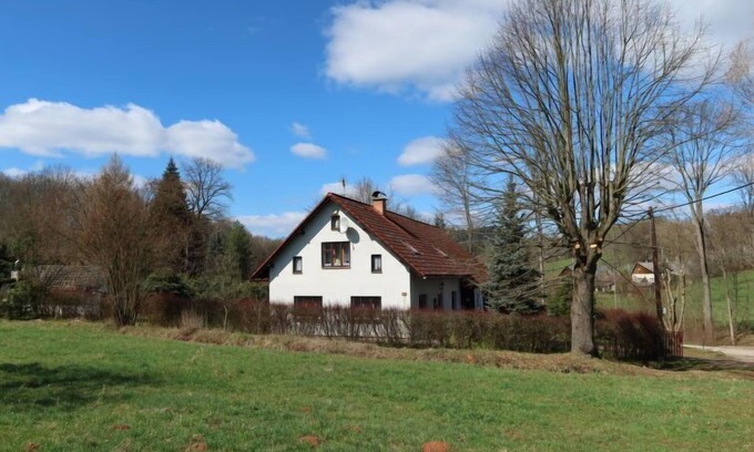 Rovensko pod Troskami Maison | Křečovice by Interhome