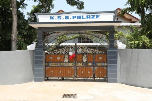 Poonakary Maison | K S B Palace