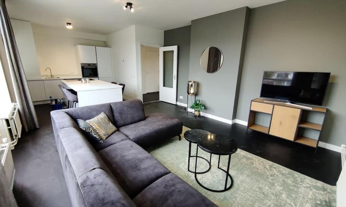 Eindhoven Appartement | k50159 Spacious and modern apartment near the city center, free parking