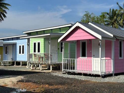 Mersing Autre | Kabin Biru