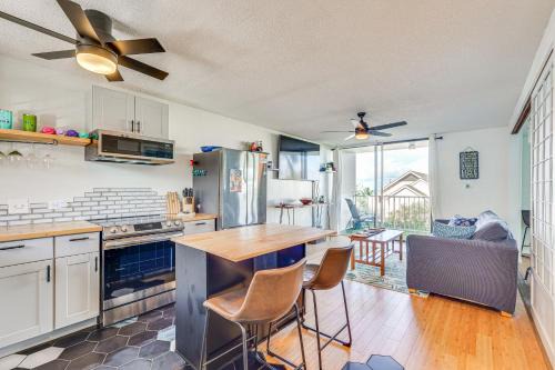 Historic Kailua Village Appartement | Kailua-Kona Condo with Balcony Walk to the Beach!