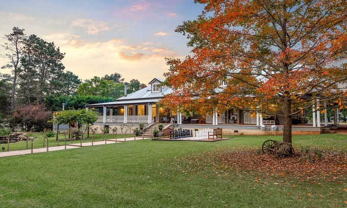 Bargo Maison | Kalinya Gardens Grand Heritage Homestead - 18 pp maximum