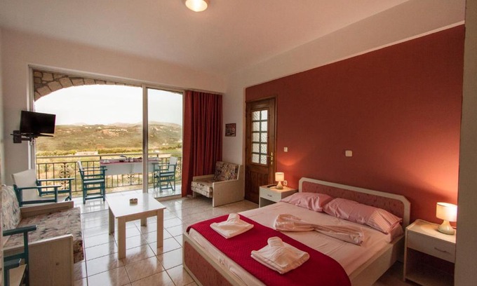 Kissamos Appartement | Kallergiana Studios
