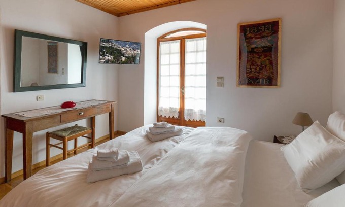Vitina Maison | Kallisti Vitina Home