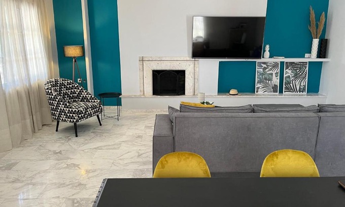 Nees Pagases Appartement | Kalloni Luxury Apartment