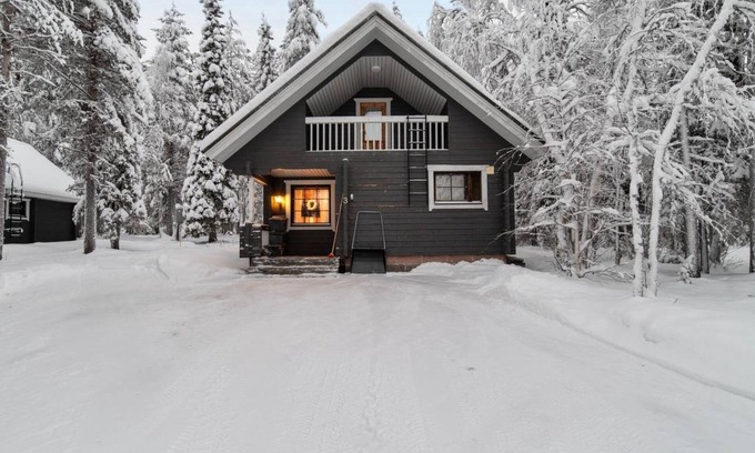 Yllas Maison | Kaltiotievantie 2 mökki 3 by Interhome