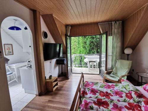 Balatonszemes Appartement | Kaméleon Apartmanház EV töltéssel