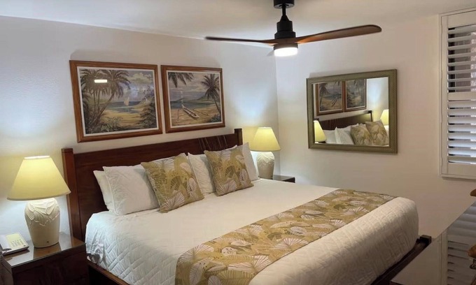 Kihei Copropriété | Kamaole Sands - Deep Lanai with Inner Courtyard and Ocean Views!