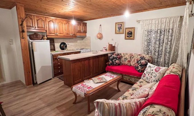 Ithomi Appartement | Kanalion Plateia