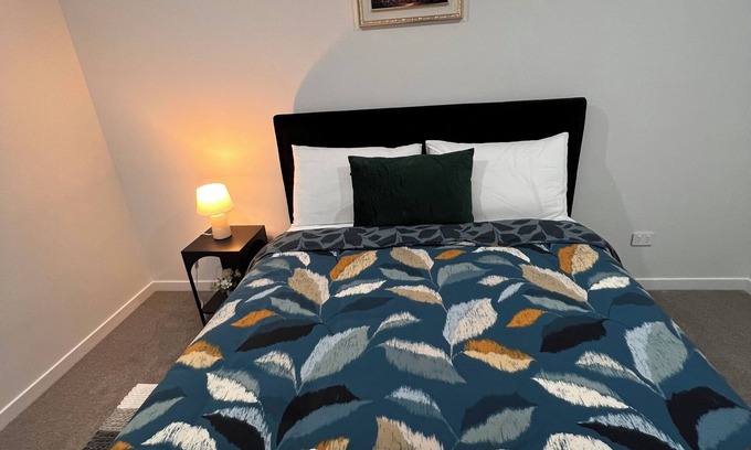 Takanini Maison | Kapia House,Great location for Airport, Botanical Garden, Town Centre.