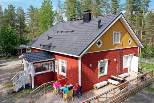 Kinnula Hôtel | Karkausmäen Kammari