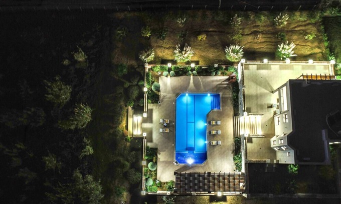 Filaki Villa | Karyo Villa, - 4 chambres, 3 minutes à pied de la plage !